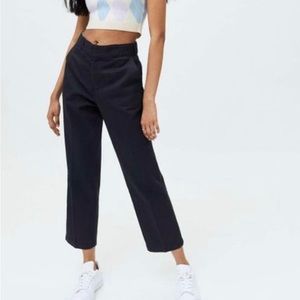 NWOT DICKIES HIGH URBAN OUTFITTERS EXCLUSIVE HIGH WAISTED ANKLE PANT 0 2 BLACK